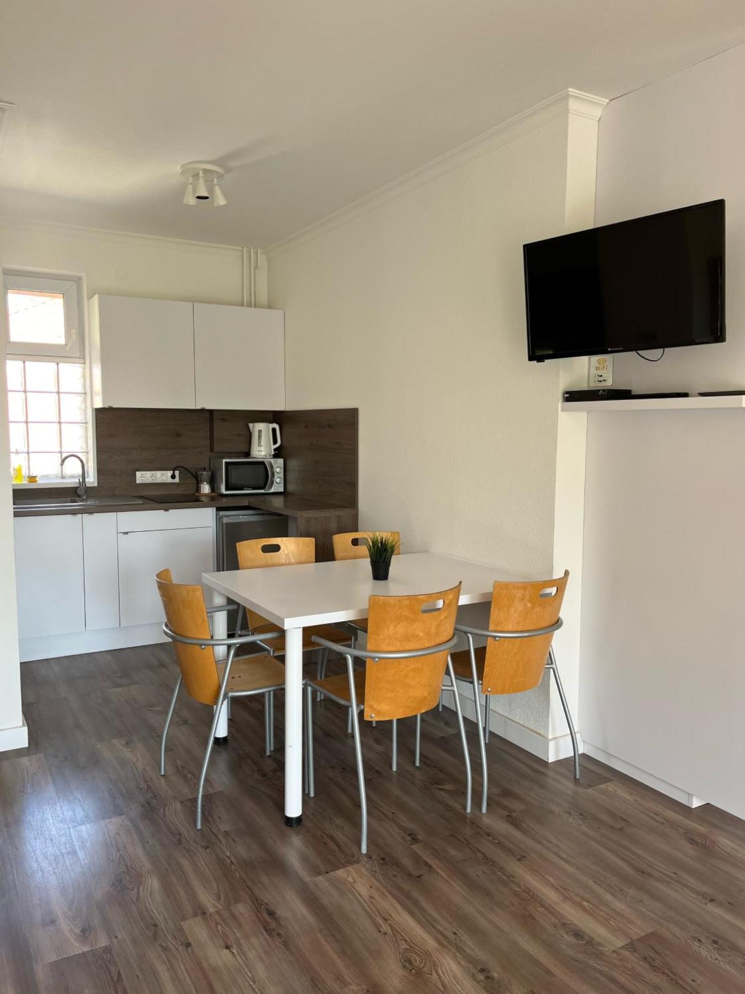 Maja Apartmanhaz Balatonlelle Exterior photo